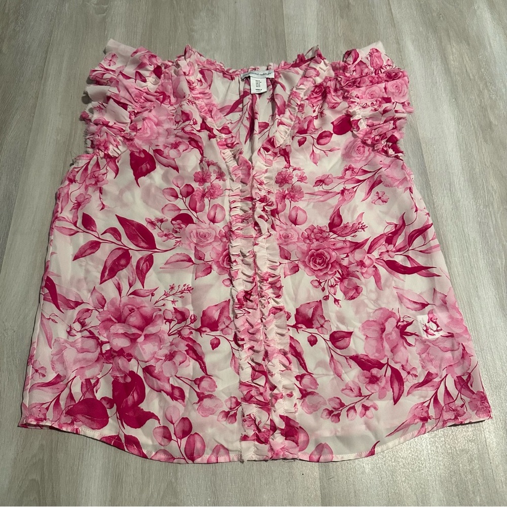 Cupcakes and Cashmere Pink White Floral Blouse Top Sz S